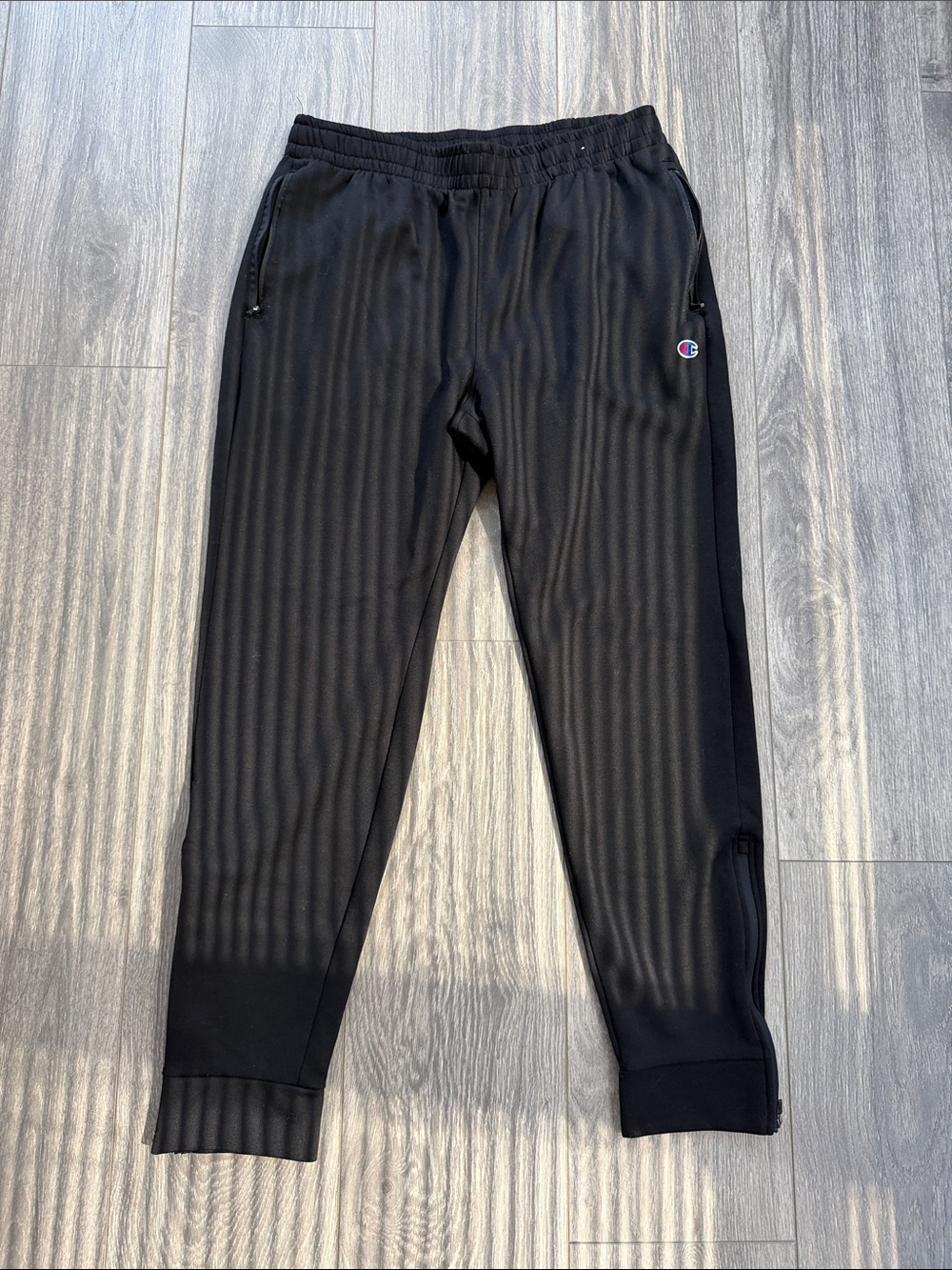 Champion - Black Athletic Joggers with Zip Pockets - Size M